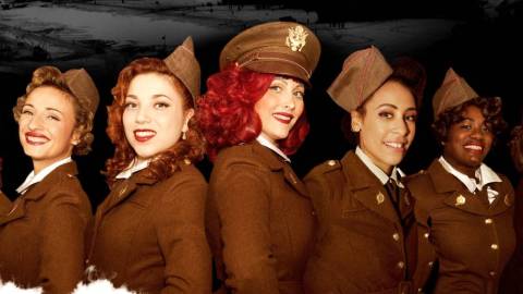 SATIN DOLL SISTERS EN CONCERT